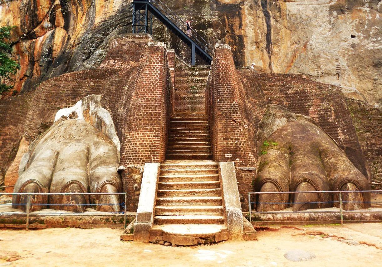 Entrance - Sigiriya Rock Fortress